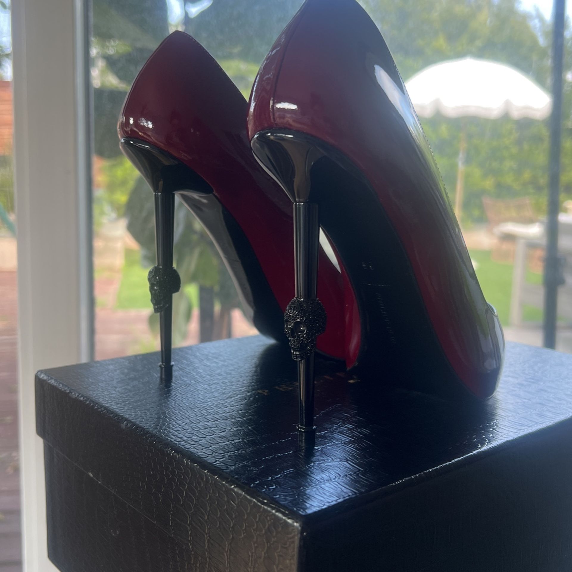 NEW Gorgeous Philipp Plein Pumps