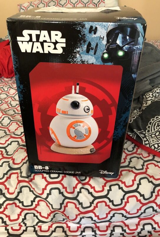 Bb8 ceramic cookie jar