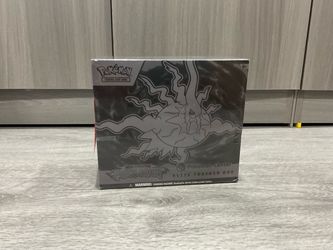 Pokemon Center Pitch Black ETB