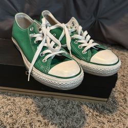 Women’s Green Converse