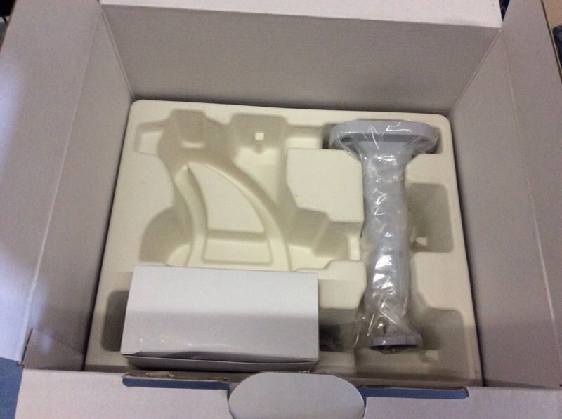 Gadspot UNC 9711 3GPP Pan/tilt Network Camera MPEG 4 PT IP CAM Wireless ( Lot of 2 ) Electronics & Media