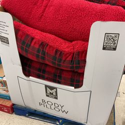 Member’s Mark Body Pillow