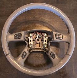 2003-2006 Denali steering wheel