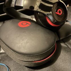  Beats By Dre Studio Headphones