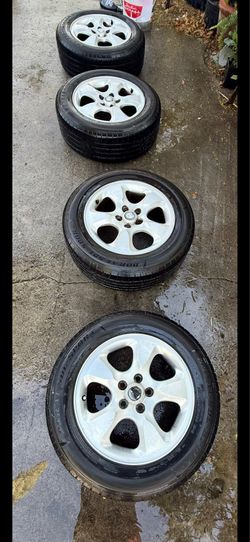 Llantas seminuevas para jaguar