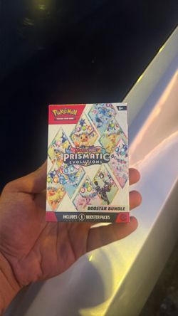 Prismatic evolution booster bundle