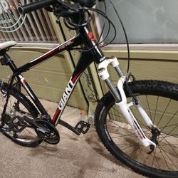 Giant Mountain Bike 