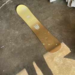 Morrow women’s Snowboard
