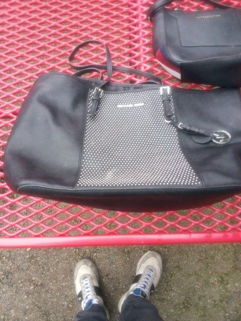 Michael Kors And Tommy Hilfiger Hand Bags