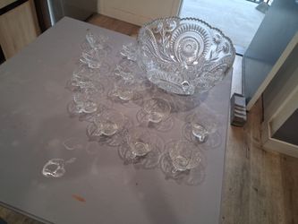All glass 12 pc punch bowl set with glass ladle