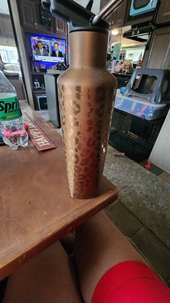 BRUMATE 9 0Z BEVERAGE BOTTLE