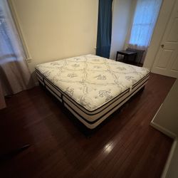 King Size Mattress With Split Box Springs 