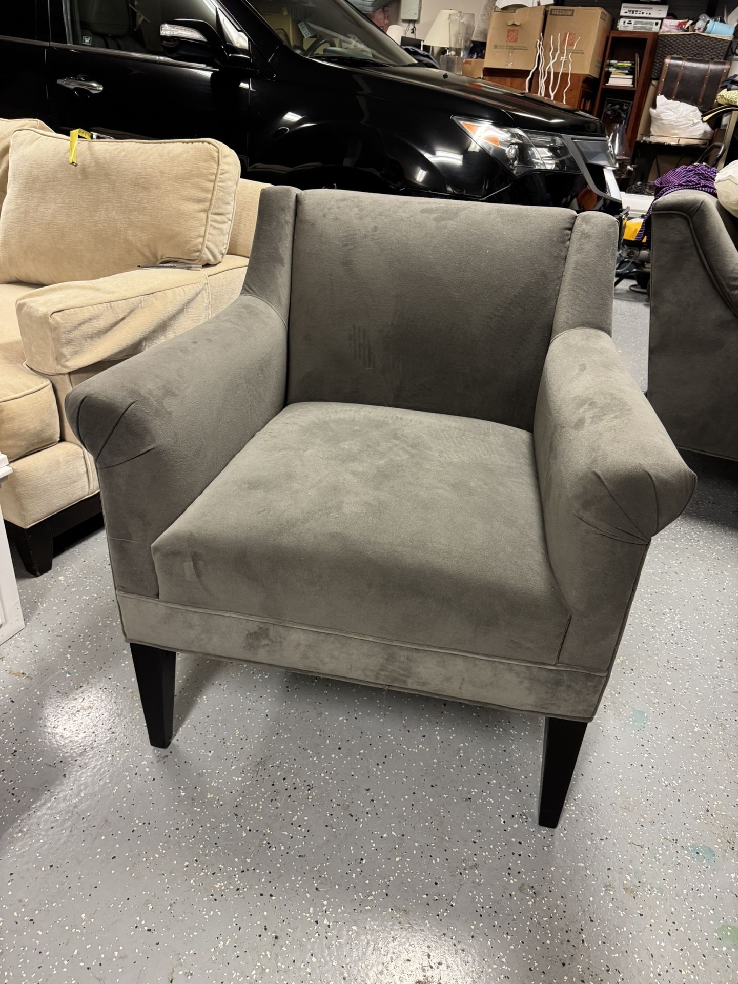 Set of Chairs (2)