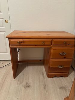 Solid wood desk table with 4 drawers / 41” wide / 30” tall / 19” deep