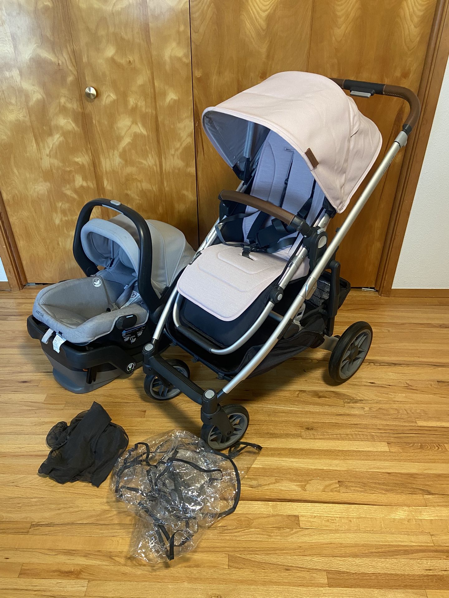 Uppababy Cruz V2 Stroller With Car Seat Pink Comes with insert