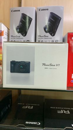 Canon PowerShot Camera V1 