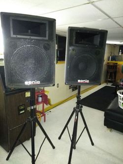 Sonic 2000watts with stands