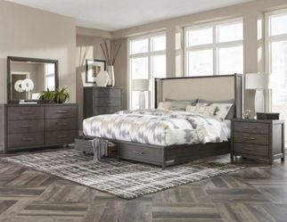 4 Piece Queen Bedroom Set