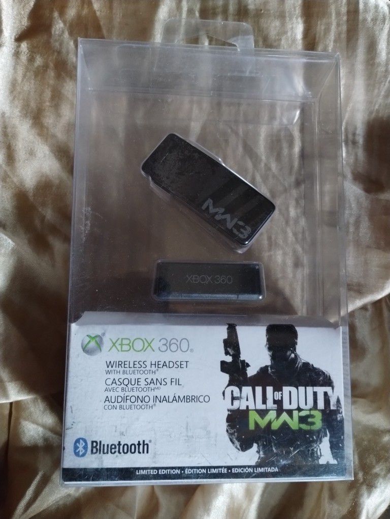 Microsoft Xbox 360 Call Of Duty Wireless Headset with Bluetooth, Limited Edition