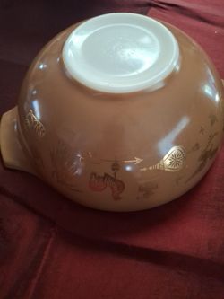 Large Brown Pyrex Mixing Bowl 10.5 in perfect Condition