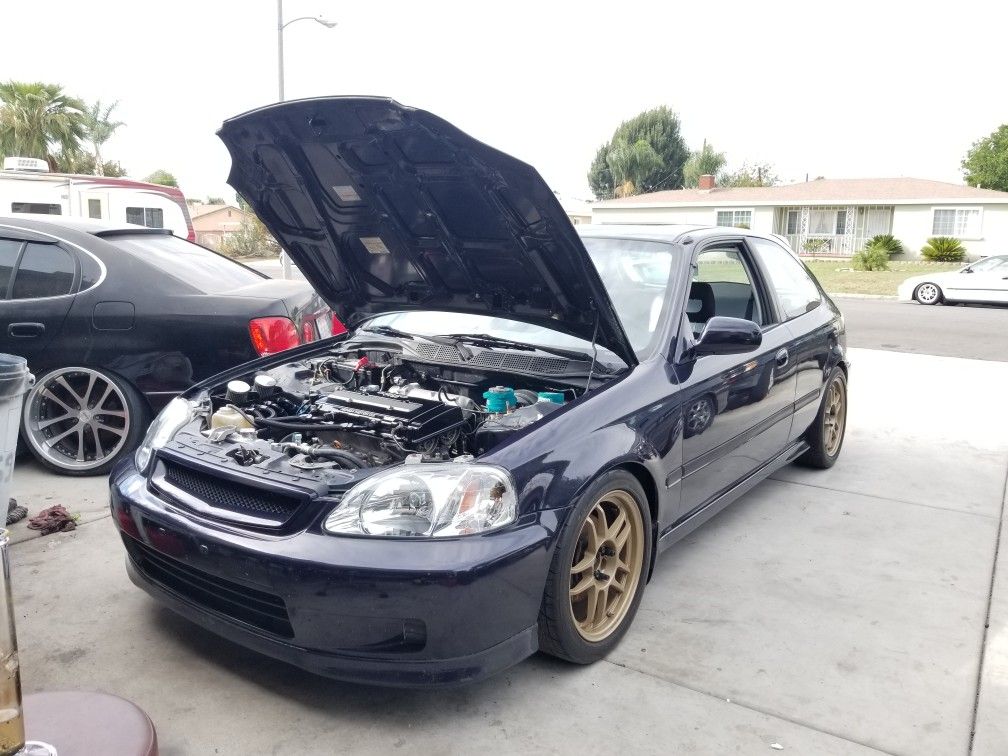 16x7 racing hart cp035 +35 offset 4x100