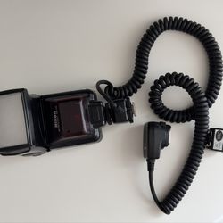 Nikon SB Flash W/hot Shoe Extension Cord