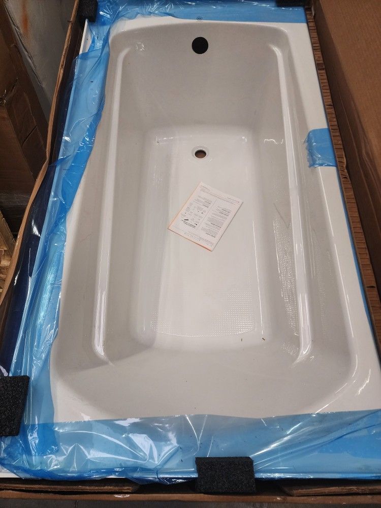 Signature Hardware Bradenton 60 in. x 32 in. Soaker Alcove Bathtub with Right Drain in White
