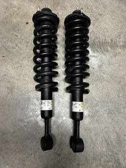 2021 Toyota 4Runner Front Shock