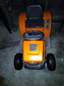 Lawn mower toy