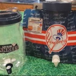 Yankees Plastic Pitchers