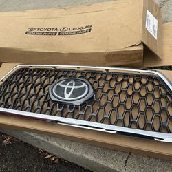 Toyota Tacoma Front Grill