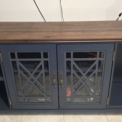 Tv stand