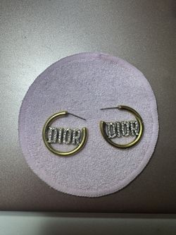Earings CD