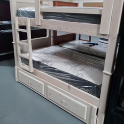 Triple Bunk Bed 