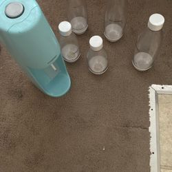 SodaStream With Bottles