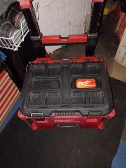 Milwaukee packout