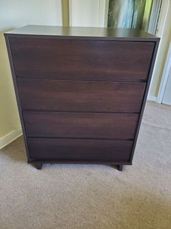 4 draw dresser