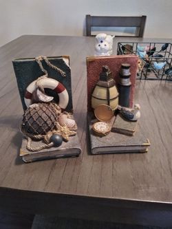 Used sea bookends