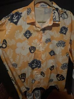 XL Milwaukee Brewers / Admirals Hawaiian Shirt - Like New. Button Down