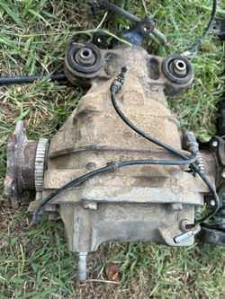 G37 Rear Differential 