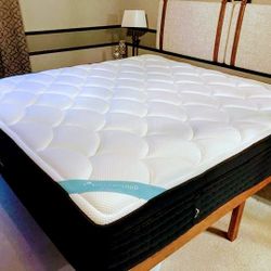 DreamCloud Premier Full Size Mattress Hybrid Bed