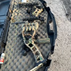 Hunting Equipment 