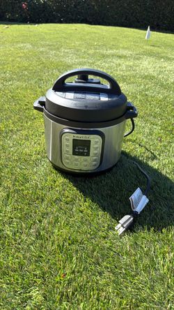Instant Pot Duo Electric Pressure Cooker
