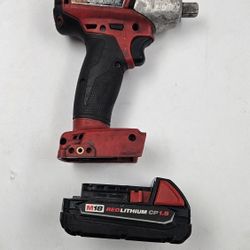 MILWAUKEE 2759-20 M18 FUEL 1/2" Compact Impact Wrench- FAIR (WRENCH ONLY)