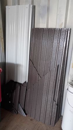 R panels