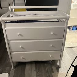 Liberty Collection 3 Drawer Changing Table