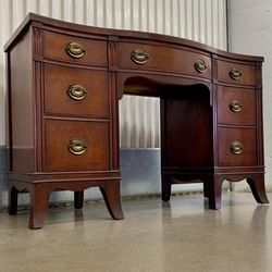 MCM 1940’s mahogany wood 7-drawer writing desk by Drexel