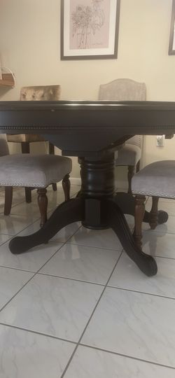 Dining Room Table For Sale Seats 4-6