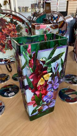 Vase . Joan baker design Art , hand painted