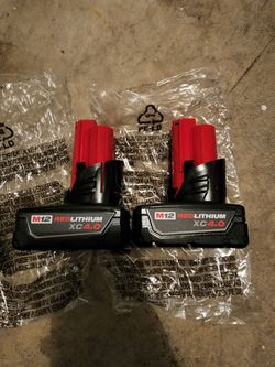 Milwaukee M12 Batteries